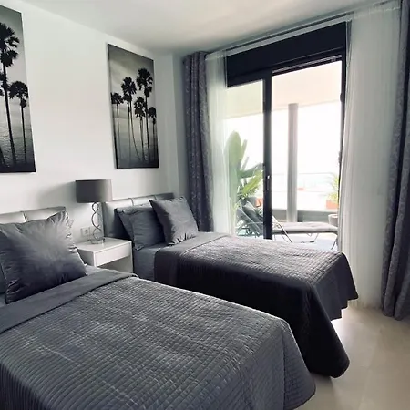 Super Six - Brand New Seaview In Costa Del Sol