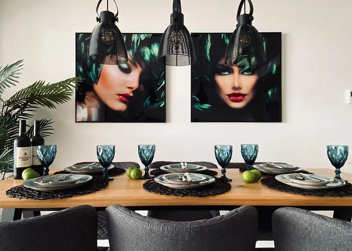 Super Six - Brand New Seaview In Costa Del Sol