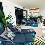 Super Six - Brand New Seaview In Costa Del Sol Апартаменти *