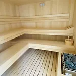 Super Six - Brand New Seaview In Costa Del Sol Апартаменти *